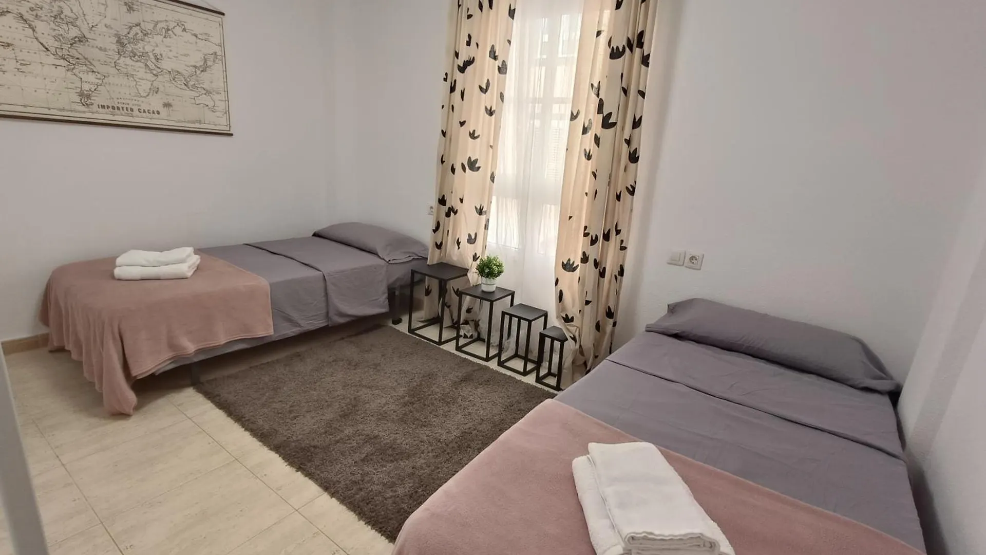 شقة Apartamento Arcoiris كالاو سالفاجي إسبانيا