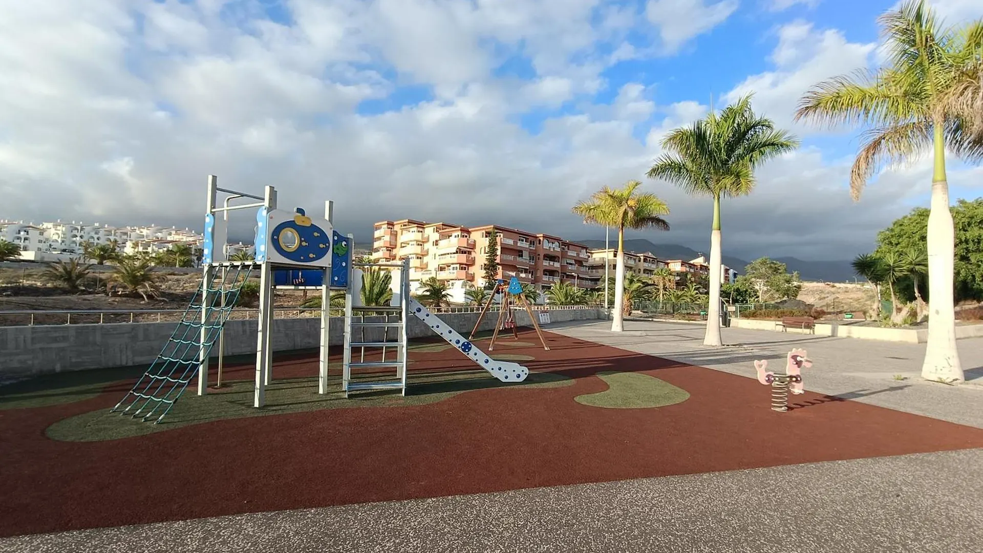 شقة Apartamento Arcoiris كالاو سالفاجي